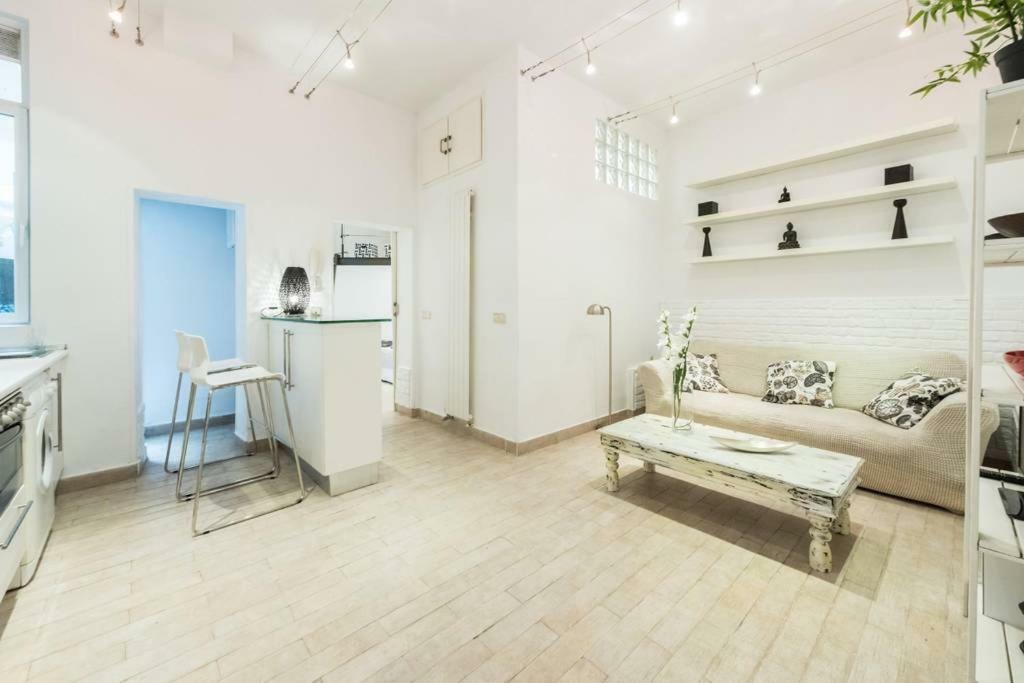 Апартаменти Stylish Loft At Chueca'S Heart Мадрид Екстер'єр фото